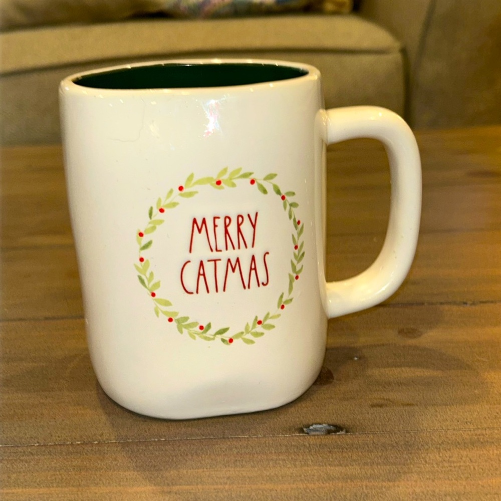 Rae Dunn Merry Catmas Wreath Mug